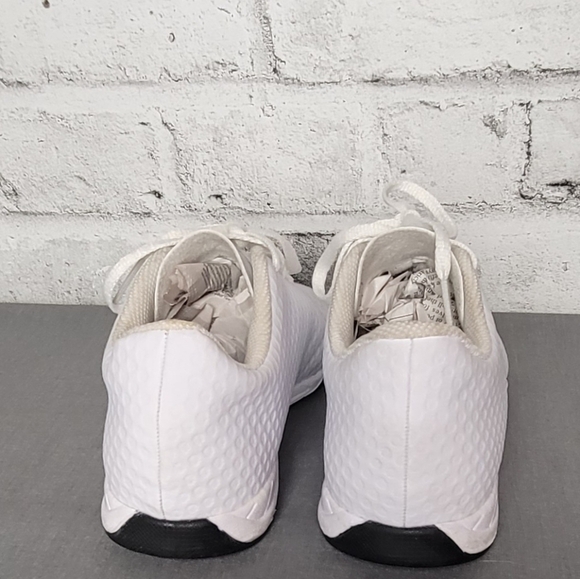 DIADORA Victory Sneakers - Picture 4 of 7